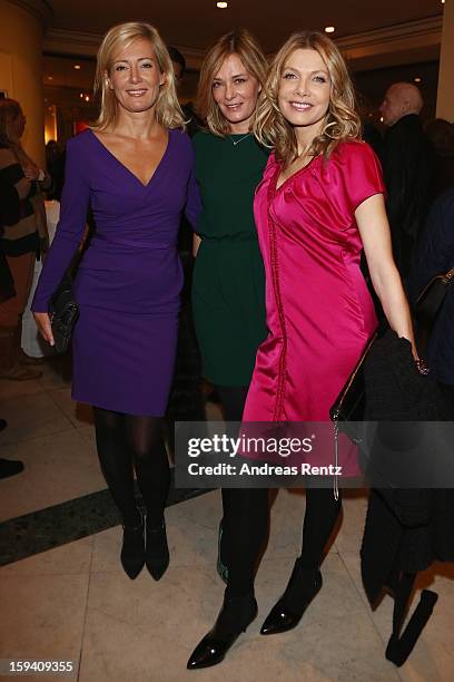 Judith Milberg, Mon Muellerschoen and Ursula Karven attend the 'Geruechte...Geruechte...' premiere at Theater am Kurfuerstendamm on January 13, 2013...