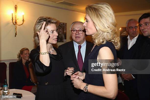 Ursula von der Leyen, Hubert Burda and Maria Furtwaengler attend the 'Geruechte...Geruechte...' premiere at Theater am Kurfuerstendamm on January 13,...