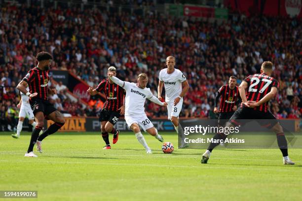 Jarrod Bowen of West Ham United scores a goal during the Premier League match between AFC Bournemouth and West Ham United at Vitality Stadium on...