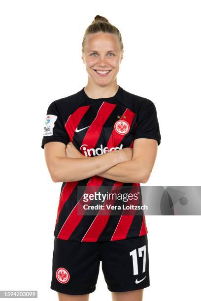 Pia Wolters poses during the team presentation of Eintracht Frankfurt Women's at Eintracht Frankfurt Proficamp on August 4, 2023 in Frankfurt am...