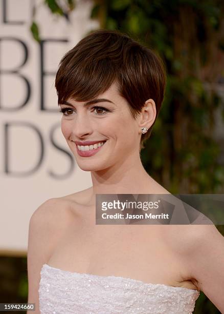 Actress Anne Hathaway arrives at the 70th Annual Golden Globe Awards held at The Beverly Hilton Hotel on January 13, 2013 in Beverly Hills,...