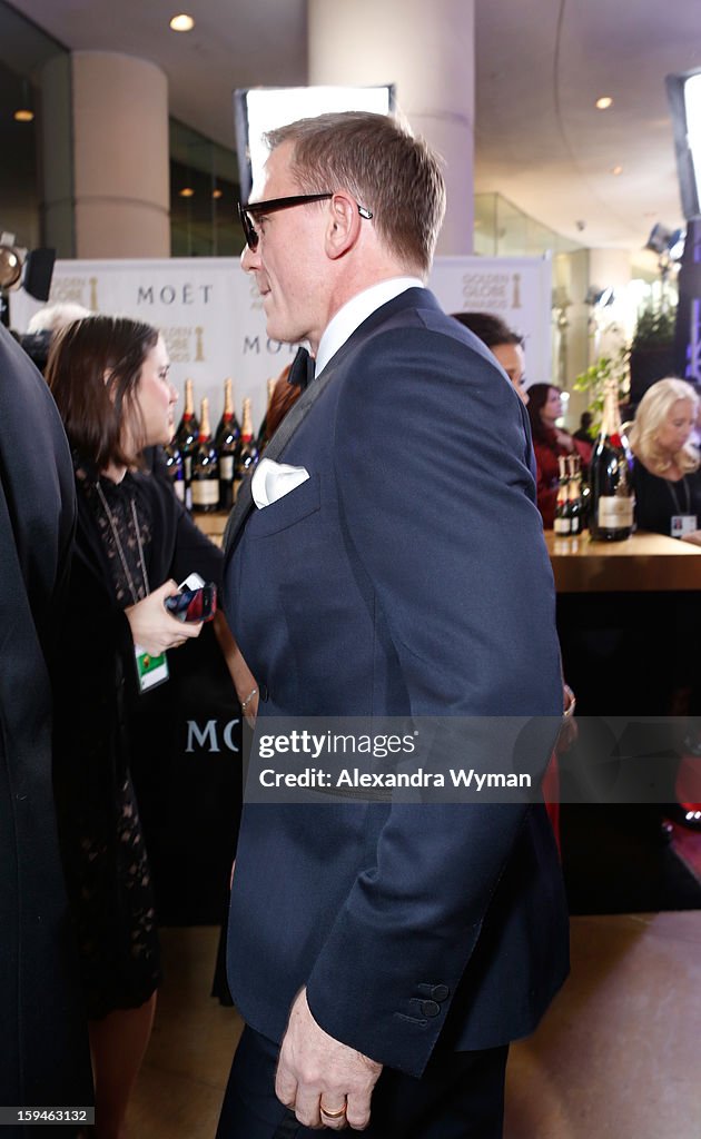 Smartwater At The Golden Globes Red Carpet