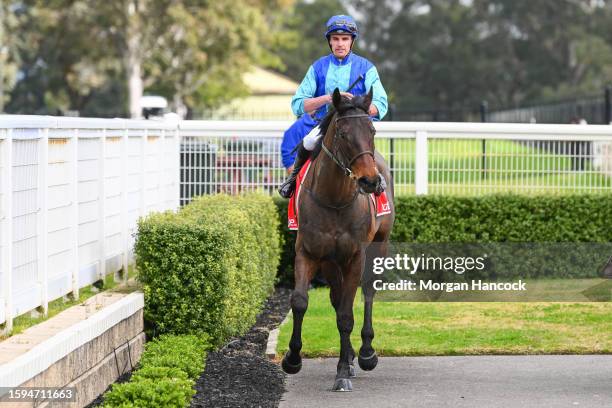 Billy Egan returns to the mounting yard on Lord Porchester after winning the Moe Denture Clinic Maiden Plate, at Moe Racecourse on August 13, 2023 in...