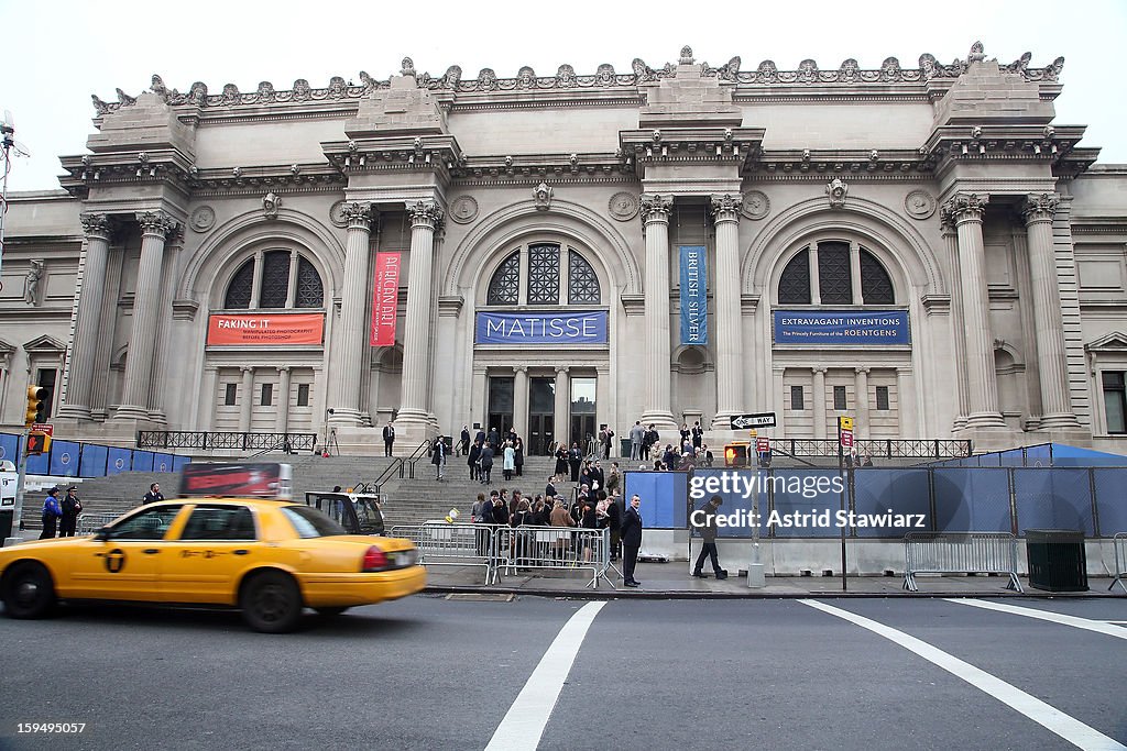 The Metropolitan Museum Of Art Fifth Avenue Plaza Groundbreaking