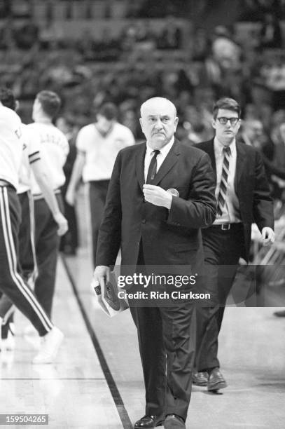 Final Four: Kentucky coach Adolph Rupp on sidelines before game vs Texas Western at Cole Field House. College Park, MD 3/19/1966 CREDIT: Rich Clarkson