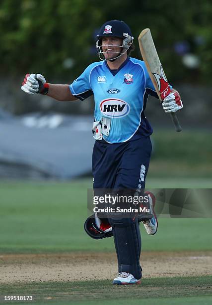 Lou Vincent of the Aces celebrates their win during the HRV Cup Twenty20 match between the Auckland Aces and the Central Stags at Eden Park on...