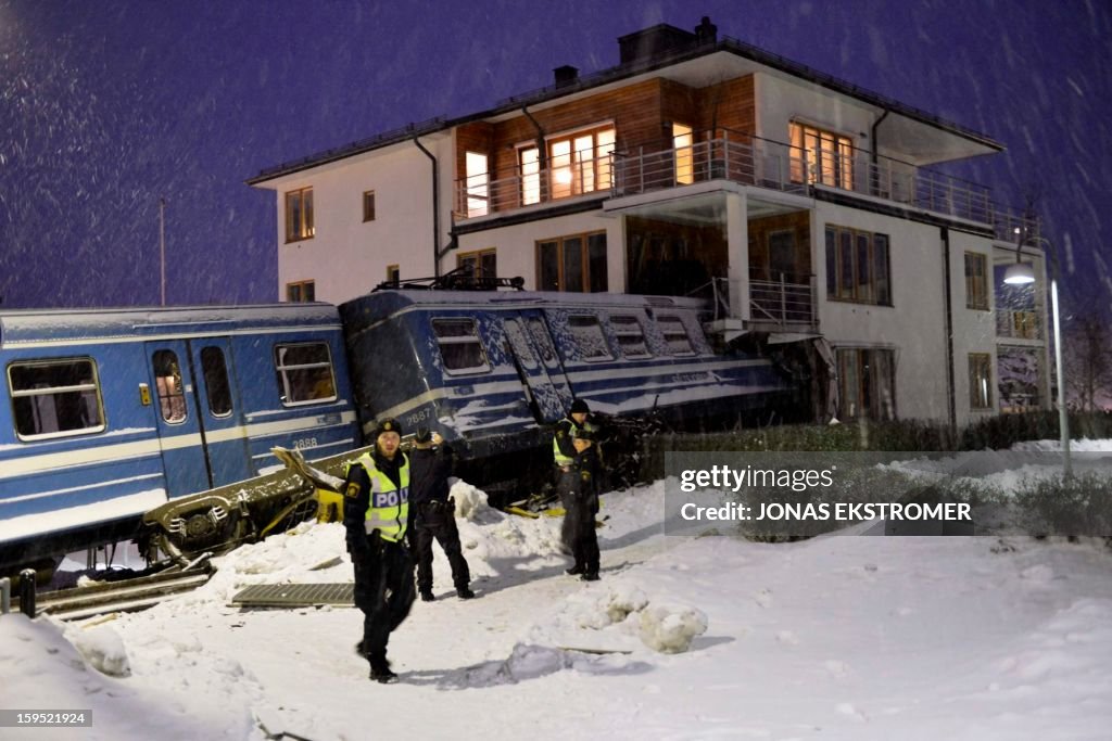 TOPSHOT-SWEDEN-ACCIDENT-TRAIN