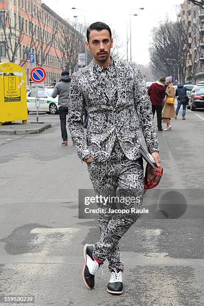 Luca Finotti arrives at Giorgio Armani during Milan Fashion Week Menswear Autumn/Winter 2013 on January 15, 2013 in Milan, Italy.