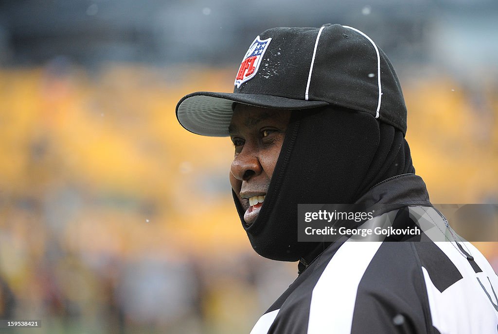 Cleveland Browns v Pittsburgh Steelers