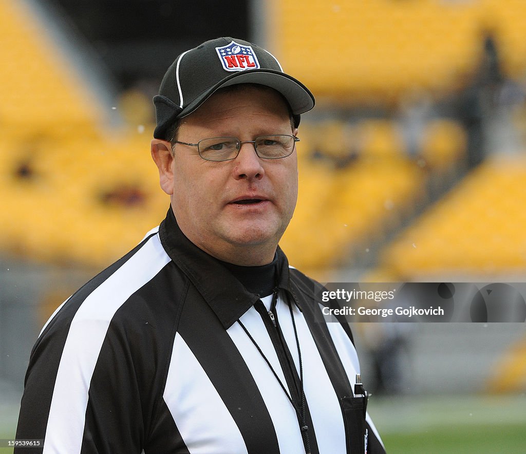 Cleveland Browns  v Pittsburgh Steelers