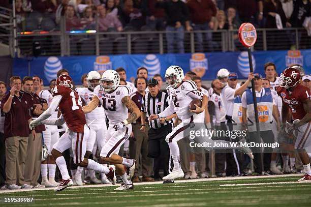 Cotton Bowl Classic: Texas A&M QB Johnny Manziel in action, rushing vs Oklahoma at Cowboys Stadium. Arlington, TX 1/4/2013 CREDIT: John W. McDonough