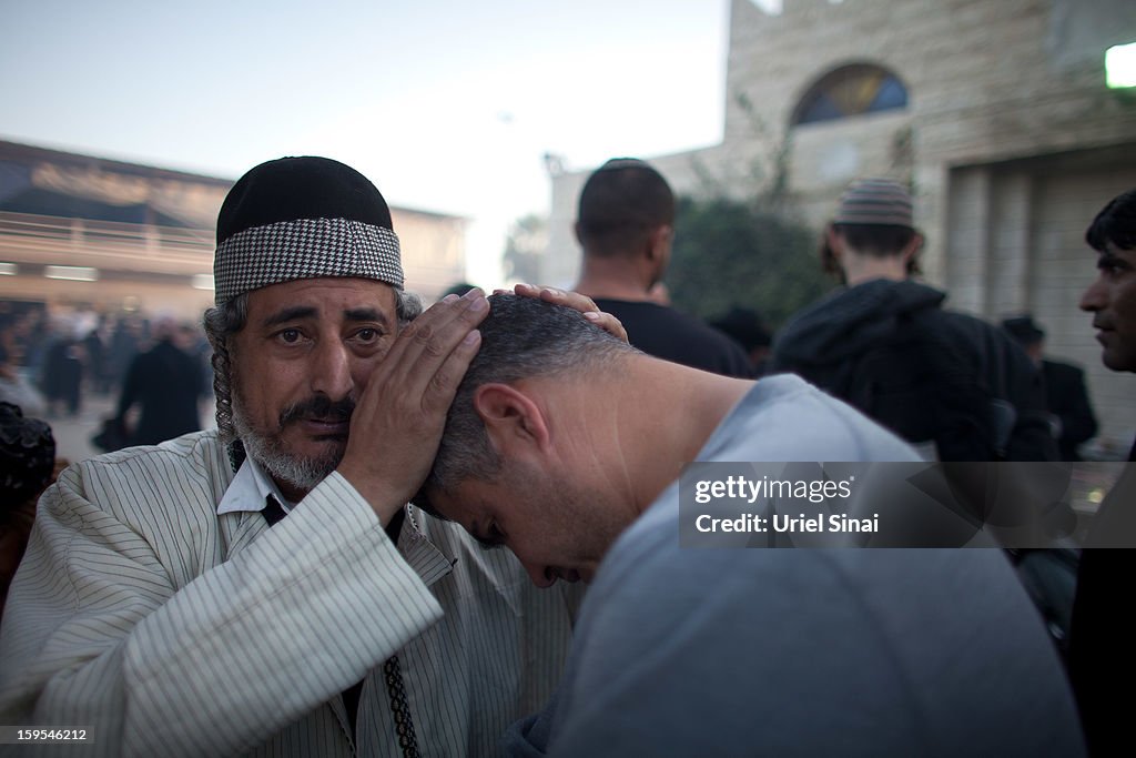 Jews Make Annual Pilgrimage To Sage's Grave