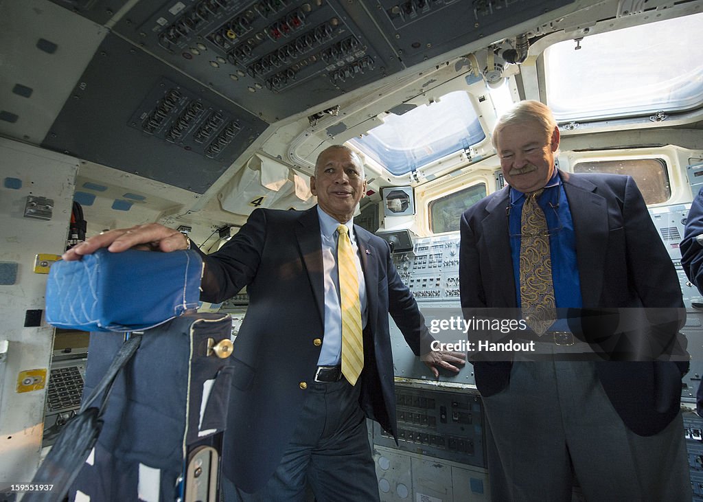 Charles Simonyi Space Gallery Tour At The Museum Of Flight