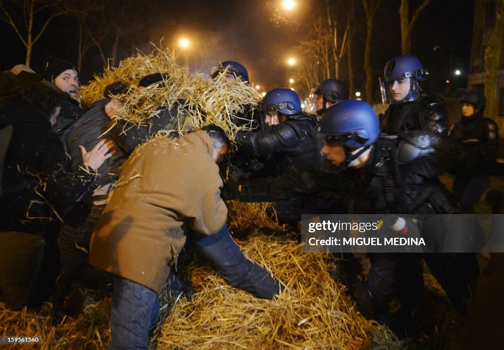 FRANCE-EU-ENVIRONMENT-FARMERS-DEMONSTRATION-NITRATES