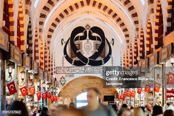 istanbul, turkey. spice bazaar - spice bazaar stock pictures, royalty-free photos & images