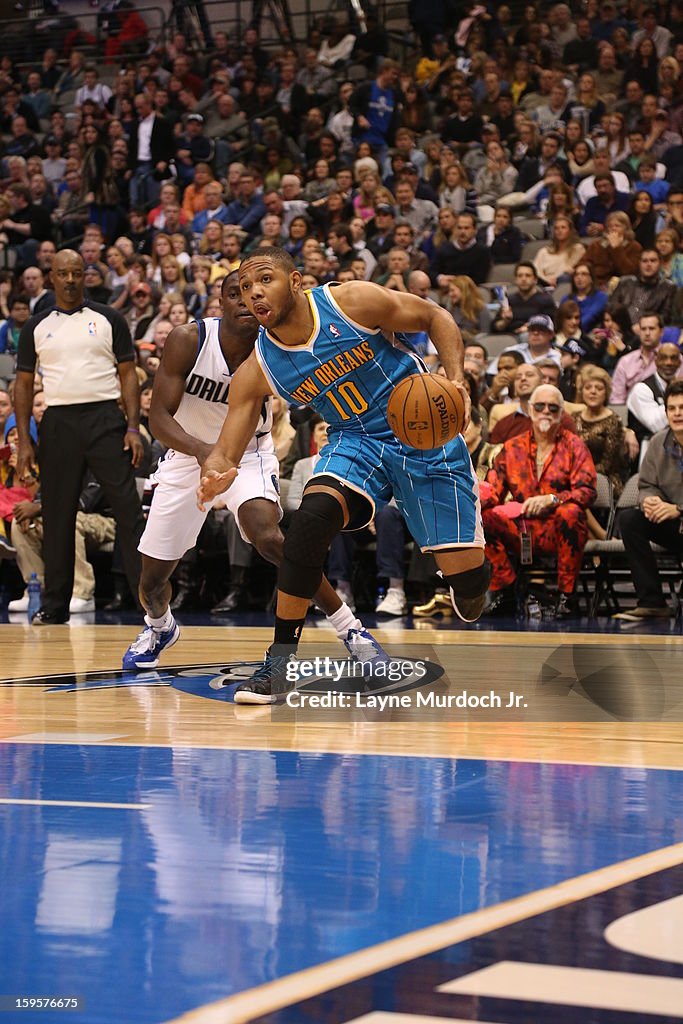 Dallas Mavericks v New Orleans Hornets