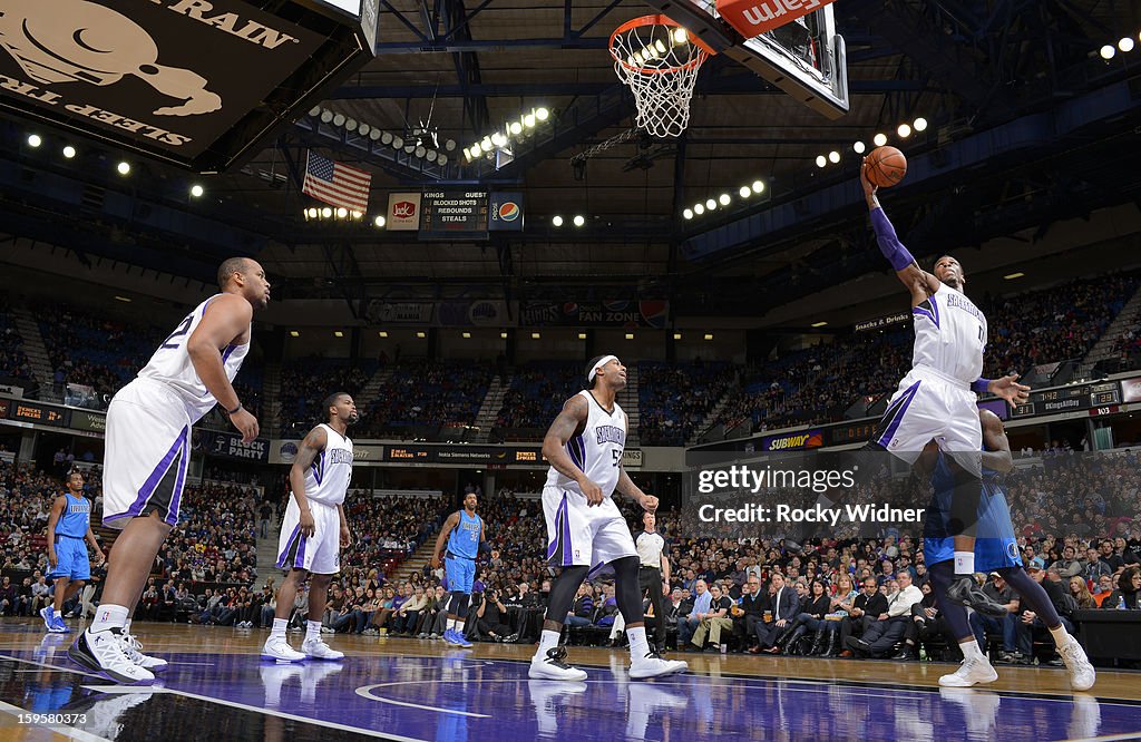 Dallas Mavericks v Sacramento Kings