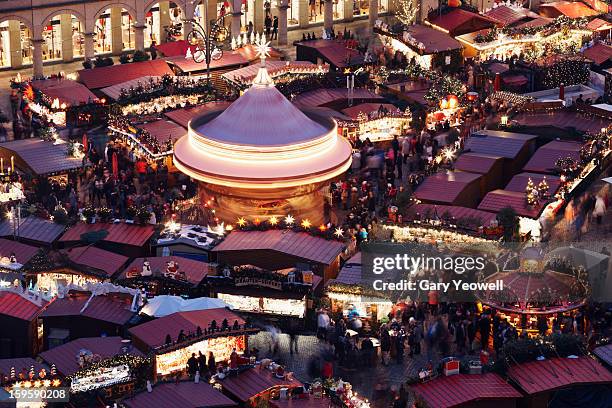 aerial view of dresden christmas market - dresda foto e immagini stock