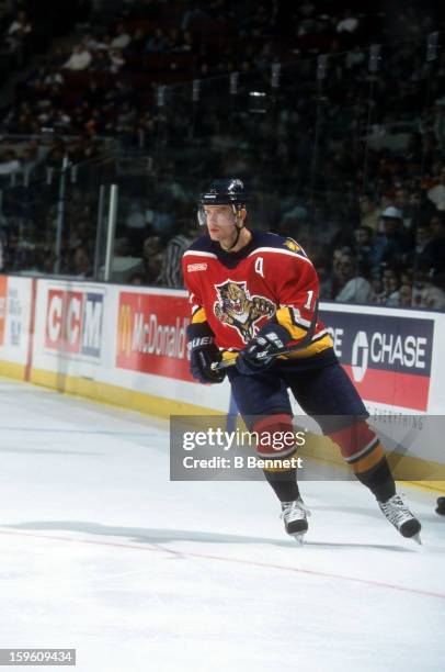 Pavel Bure of the Florida Panthers skates on the ice during an NHL game against the New York Islanders on April 9, 2000 at the Nassau Coliseum in...