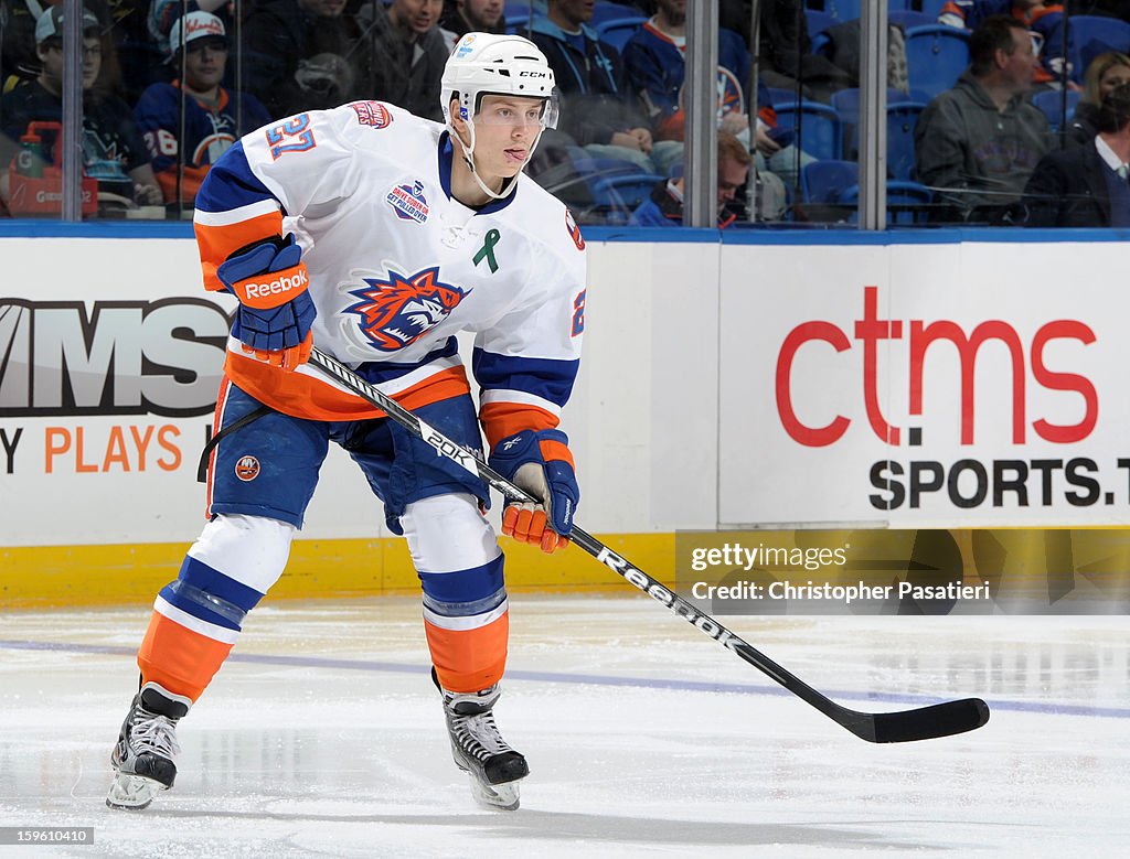 New York Islanders Blue & White Scrimmage