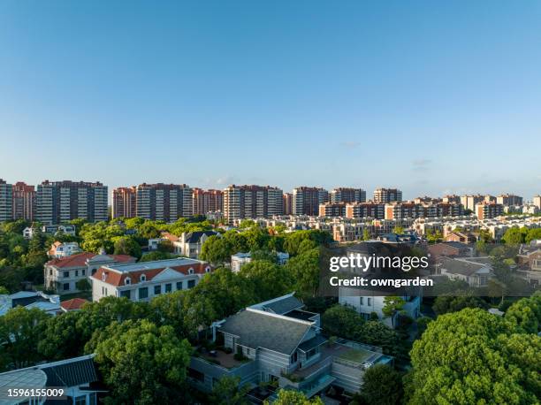 aerial view of detached duplex house - china middle class photos et images de collection