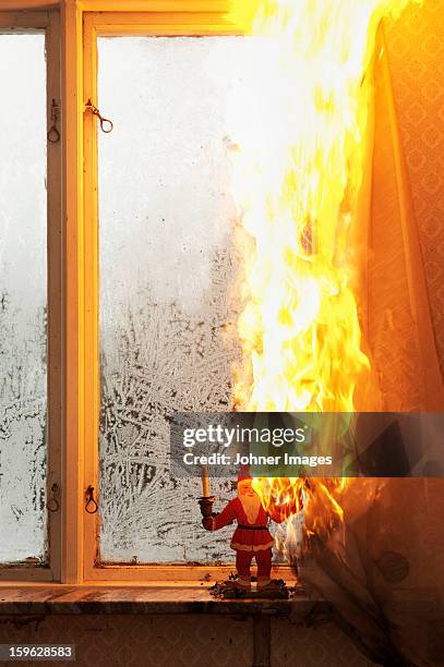burning curtain at home - eldsvåda bildbanksfoton och bilder