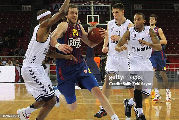 Joe Ingels of FC Barcelona Regal in action during the 2012-2013 Turkish Airlines Euroleague Top 16 Date 4 between Besiktas JK Istanbul v FC Barcelona...