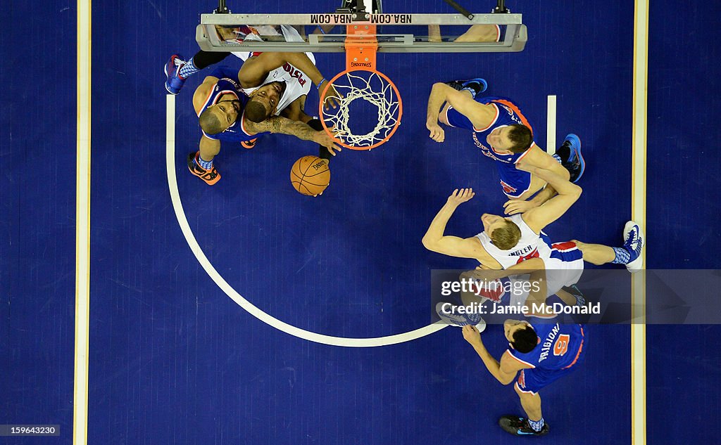 New York Knicks v Detroit Pistons