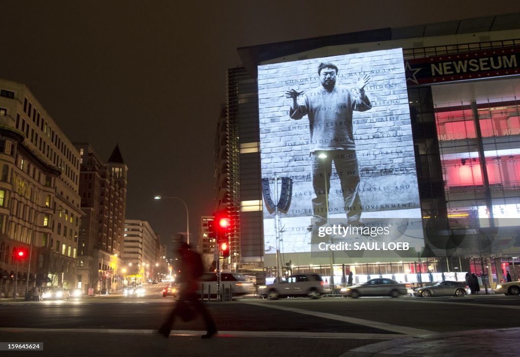 TOPSHOT-US-ART-NEWSEUM-AI