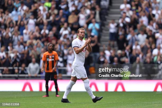Harry Kane of Tottenham Hotspur is substituted after scoring four goal during the pre-season friendly match between Tottenham Hotspur and Shakhtar...