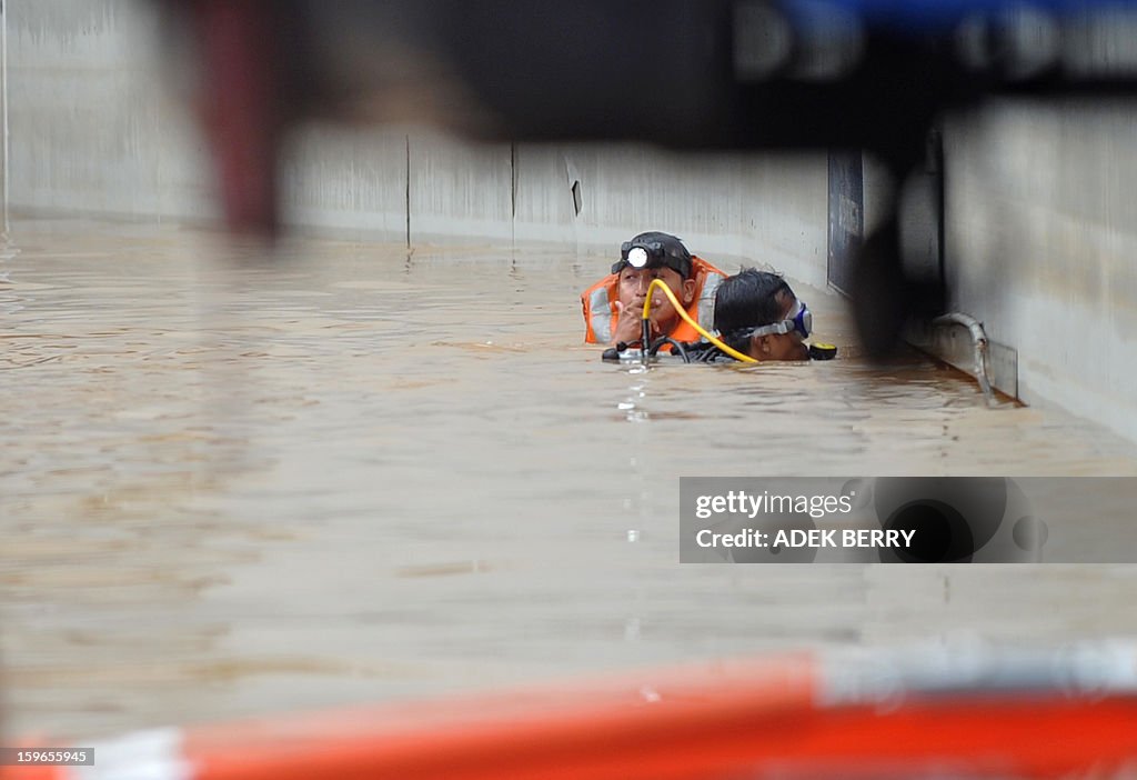 INDONESIA-WEATHER-FLOOD