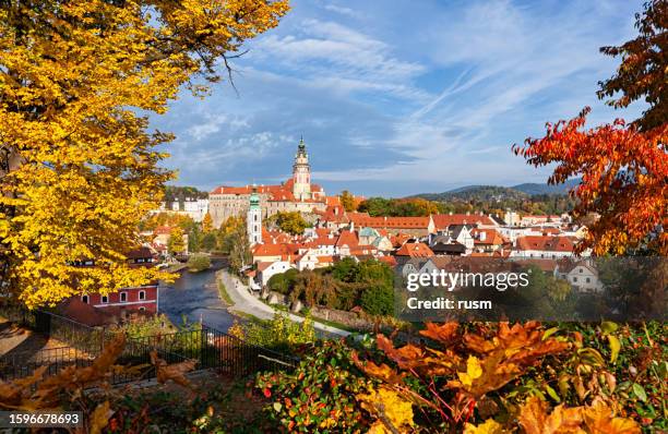 old town cesky krumlov at autumn - cesky krumlov autumn stock pictures, royalty-free photos & images