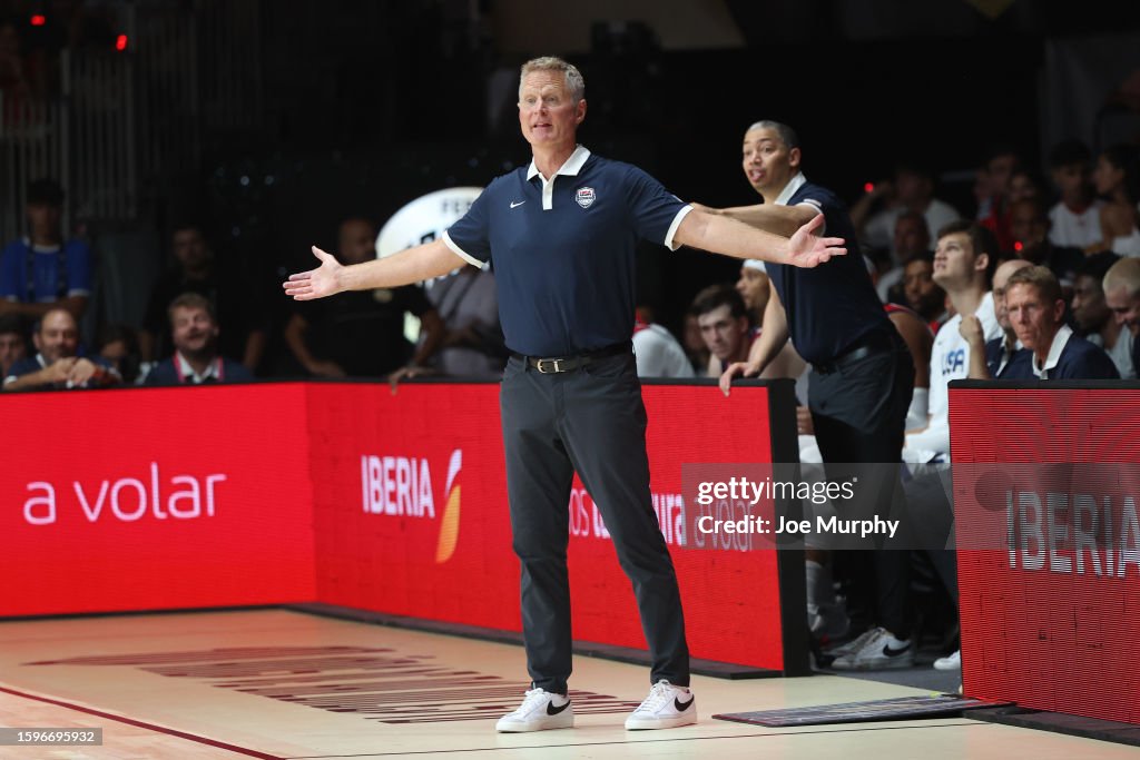 Steve Yoder Head Coach Steve Kerr of the USA Men's National Basketball Team looks ...