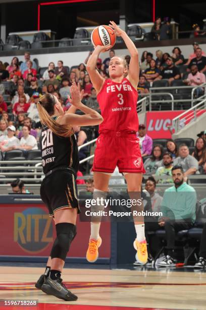 Kristy Wallace of the Indiana Fever shoots the ball during the game against the New York Liberty on August 13, 2023 at Gainbridge Fieldhouse in...