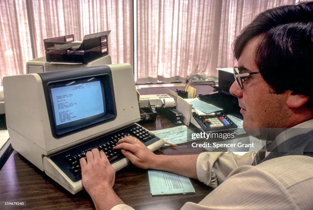 Using A Dec Computer Digital Equipment Corporation computers at use in financial office ...