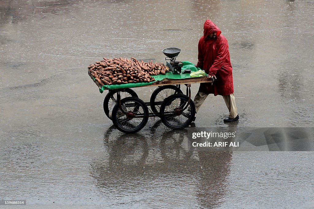 PAKISTAN-WEATHER-RAIN