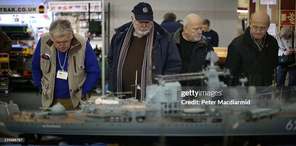 Model Engineering Real Visitors to The London Model Engineering Exhibition at Alexandra ...