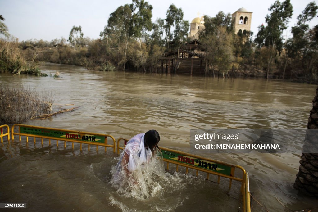 ISRAEL-PALESTINIAN-RELIGION-CHRISTIAN-ORTHODOX-EPIPHANY