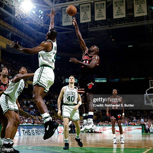 Herman Rice Nba 96 Nathaniel Rice Stock Photos, High-Res Pictures, and Images - Getty ...