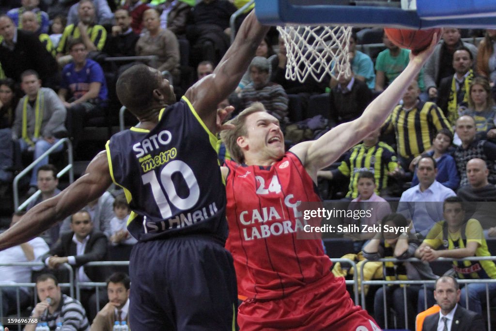 Fenerbahce Ulker Istanbul v Caja Laboral Vitoria - Turkish Airlines Euroleague