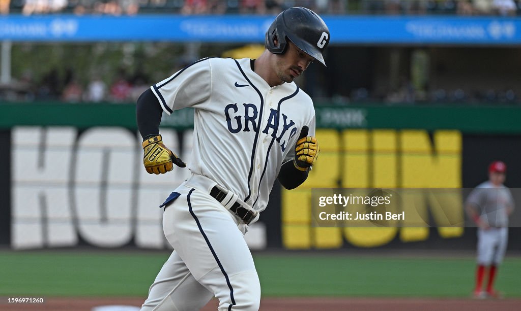 Cincinnati Reds v Pittsburgh Pirates - Game Two