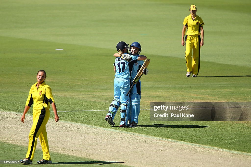 WT20 Final - Breakers v Fury