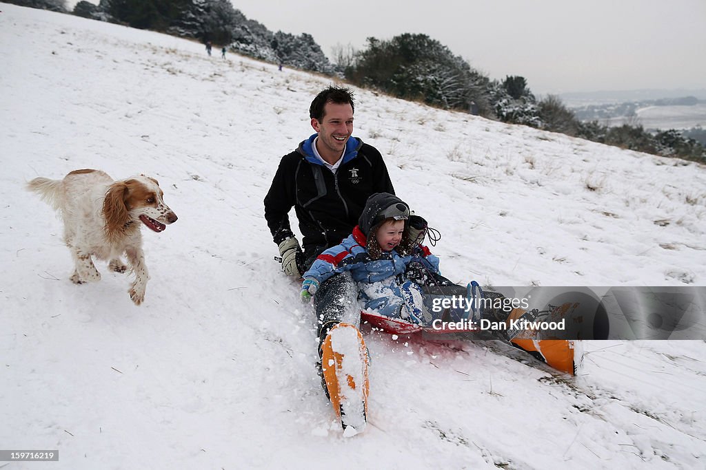 UK Hit By Heavy Snow Fall