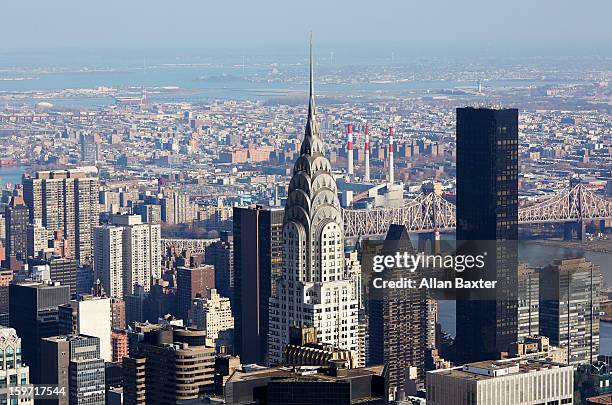 skyscrapers and chrysler building - chrysler building stockfoto's en -beelden