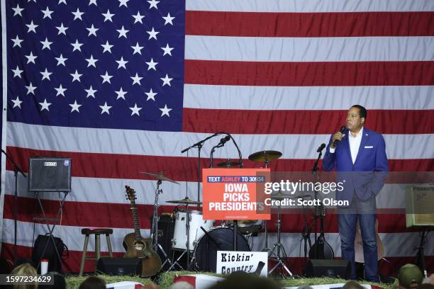 Republican presidential candidate conservative radio talk show host Larry Elder speaks to guests at Ashley's BBQ Bash hosted by Congresswoman Ashley...