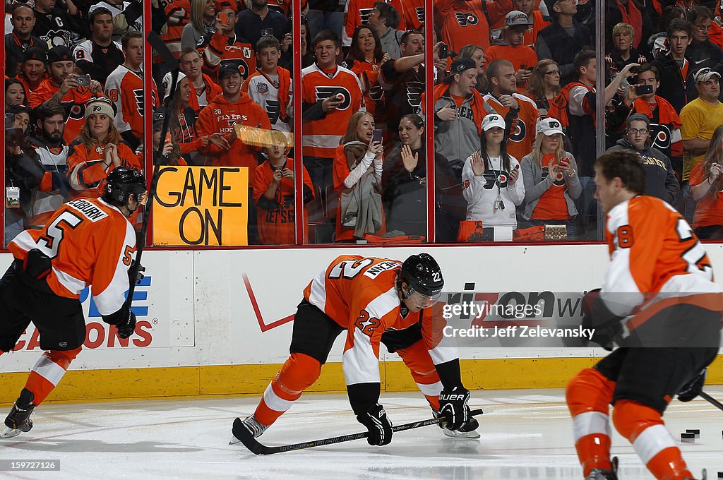 Pittsburgh Penguins v Philadelphia Flyers