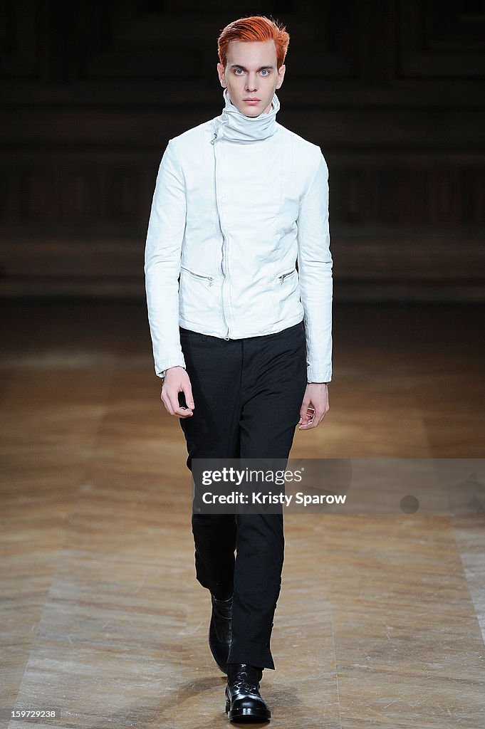 Songzio: Runway - Paris Fashion Week Menswear Autumn/Winter 2013