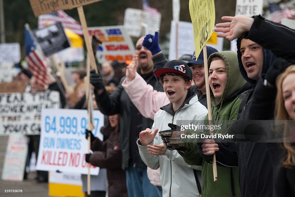 Pro-Gun Activists Rally in Washington State