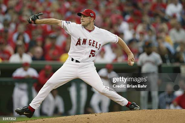 Anaheim Angels Jarrod Washburn Photos and Premium High Res Pictures