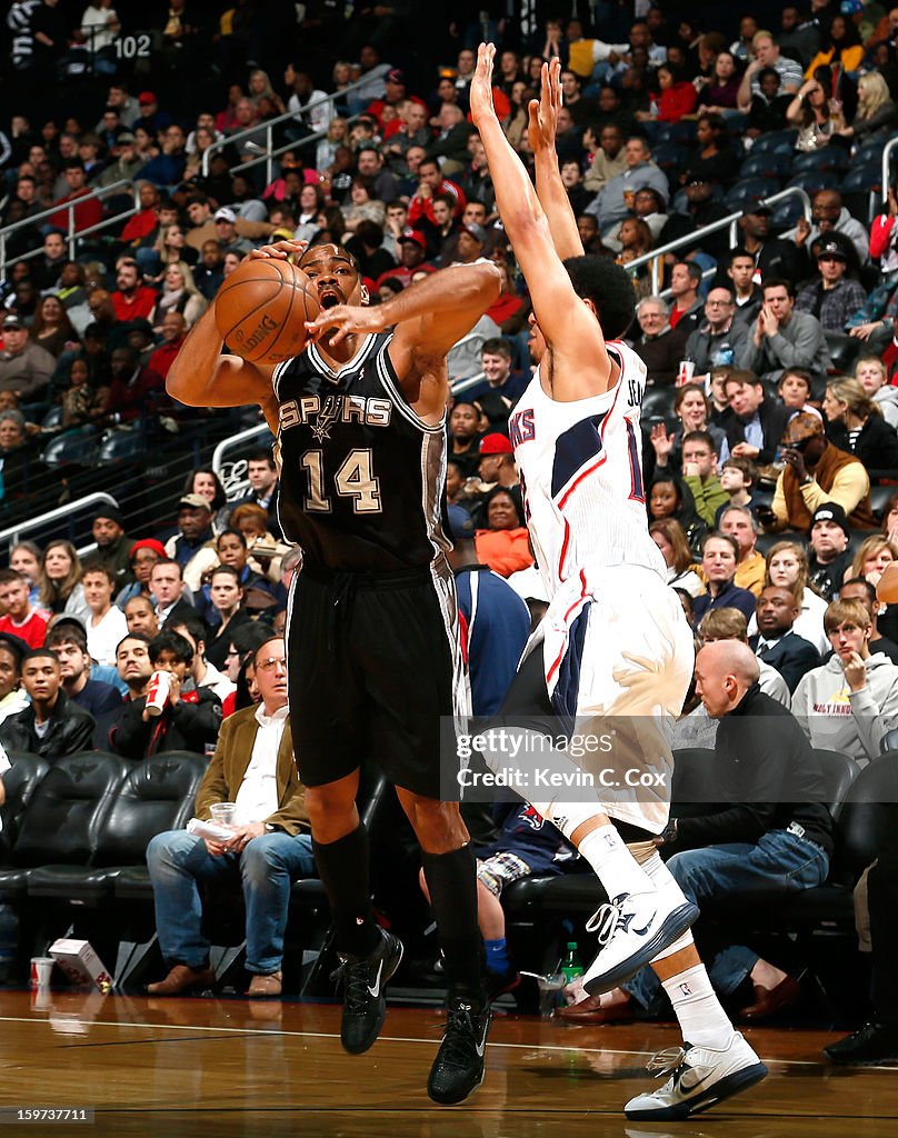 San Antonio Spurs v Atlanta Hawks